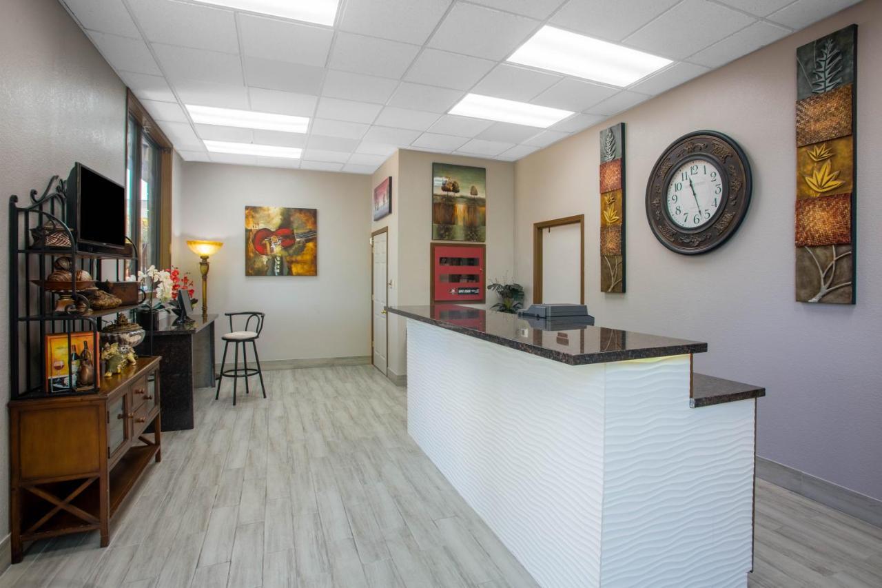 Motel Ramada By Wyndham Branson Extérieur photo