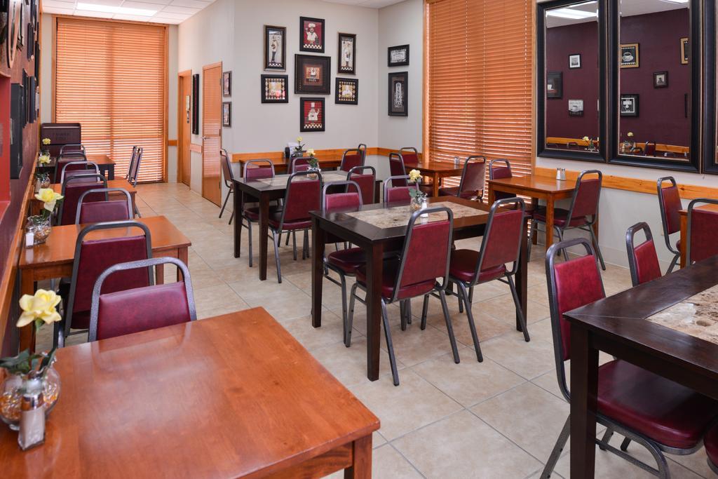 Motel Ramada By Wyndham Branson Extérieur photo