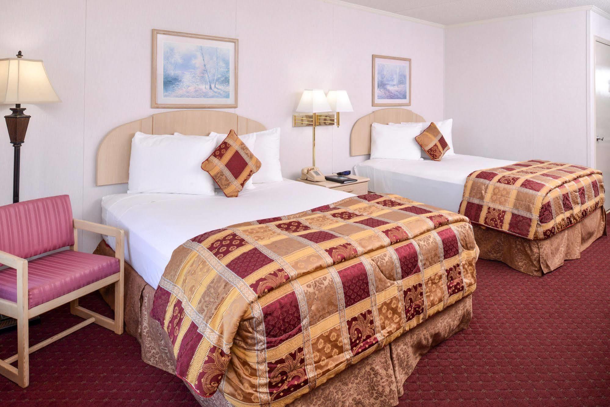 Motel Ramada By Wyndham Branson Extérieur photo