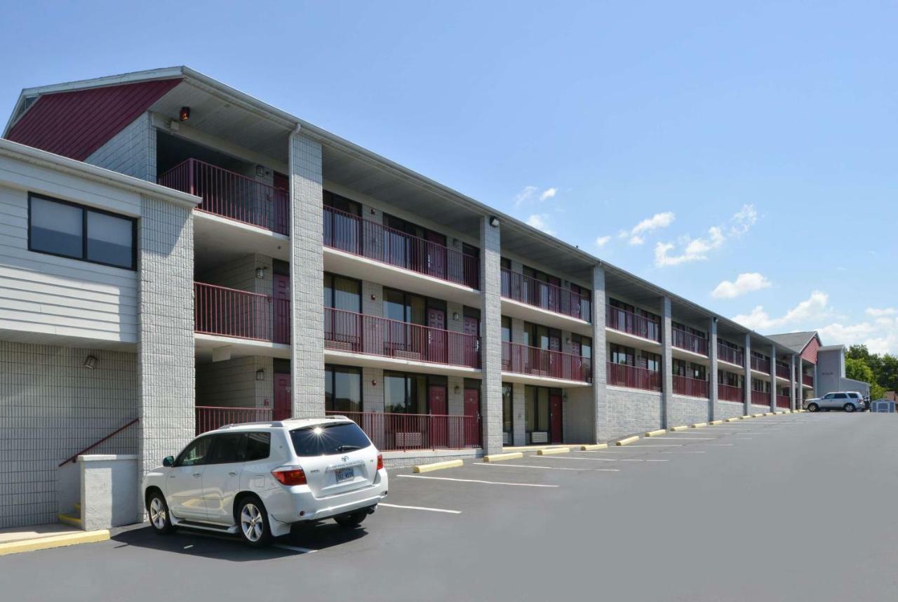 Motel Ramada By Wyndham Branson Extérieur photo